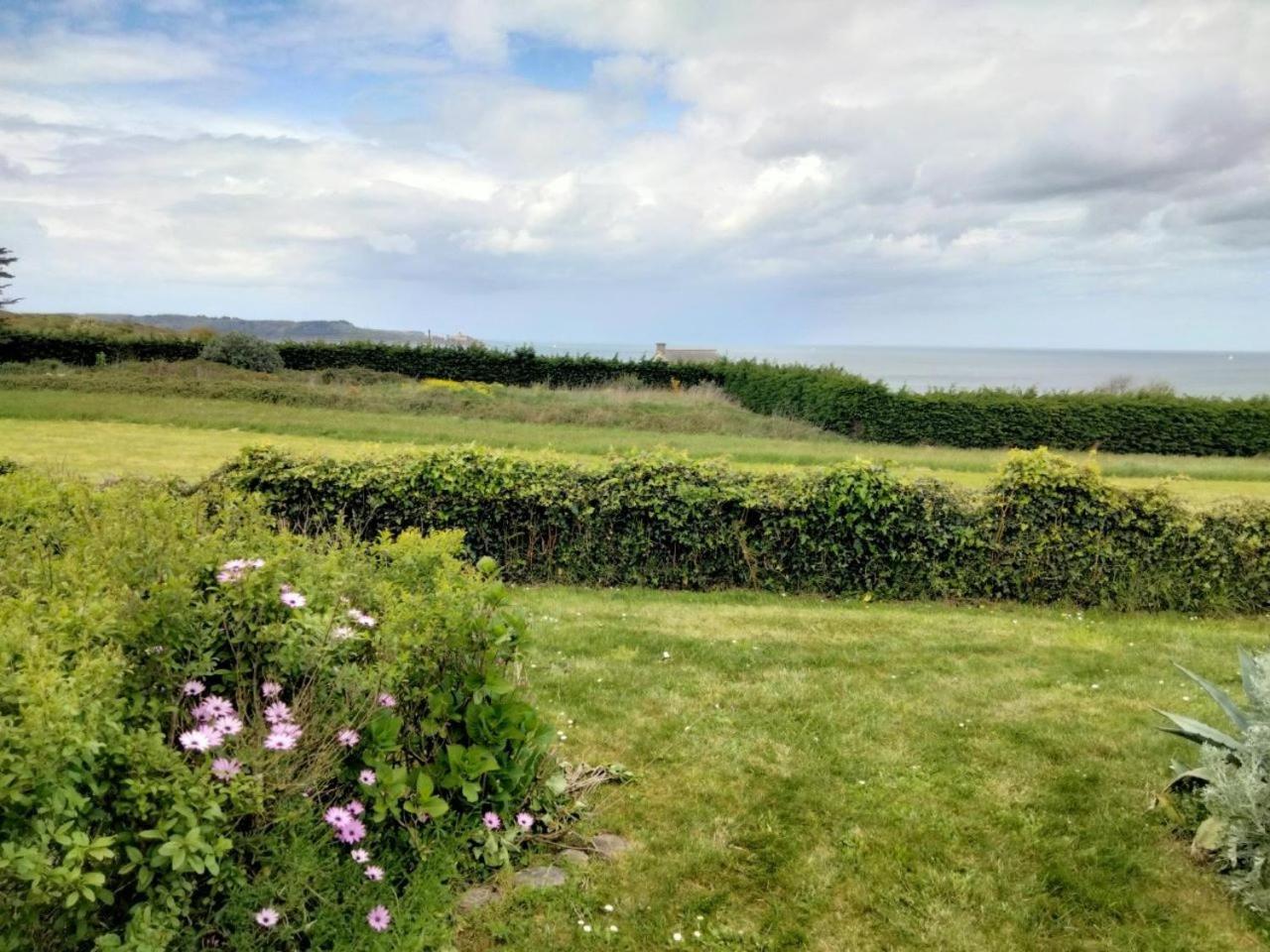 Bienvenue Au Studio L'Escale Bleue Avec Vue Mer Et Sur Le Cap Frehel Saint-Cast-le-Guildo Kültér fotó