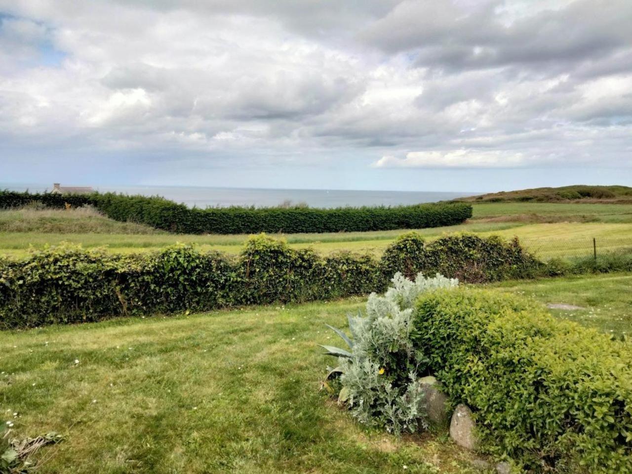 Bienvenue Au Studio L'Escale Bleue Avec Vue Mer Et Sur Le Cap Frehel Saint-Cast-le-Guildo Kültér fotó