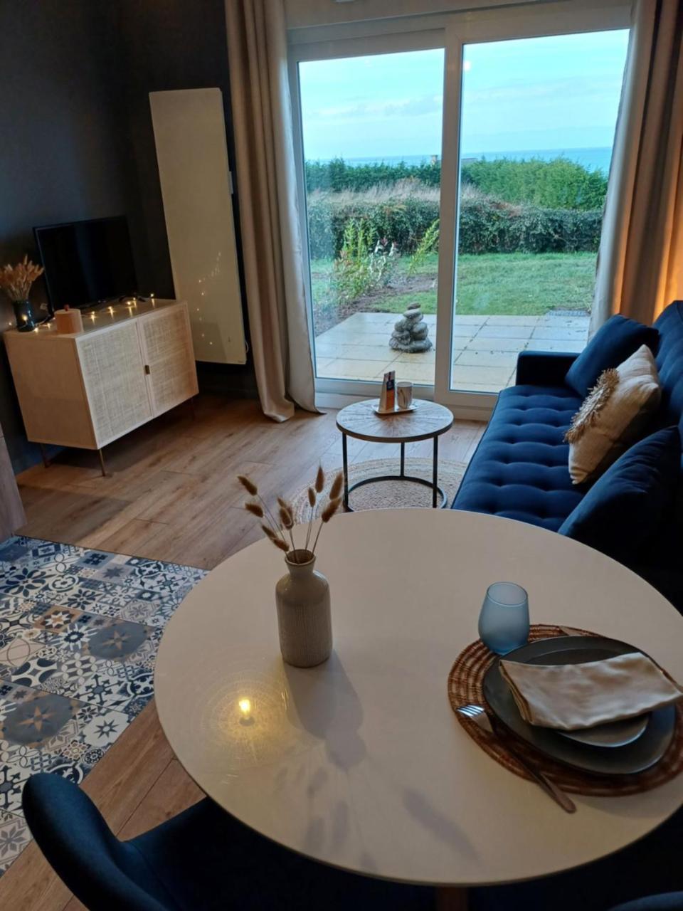 Bienvenue Au Studio L'Escale Bleue Avec Vue Mer Et Sur Le Cap Frehel Saint-Cast-le-Guildo Kültér fotó